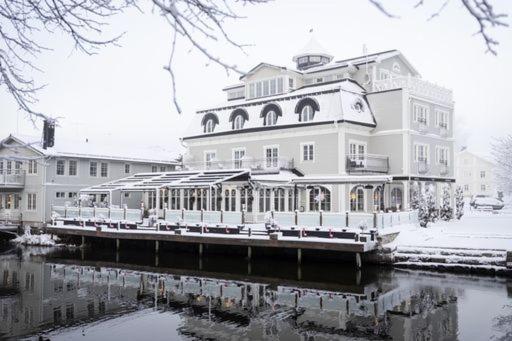 Atellet Hotell Norrtalje Exterior photo