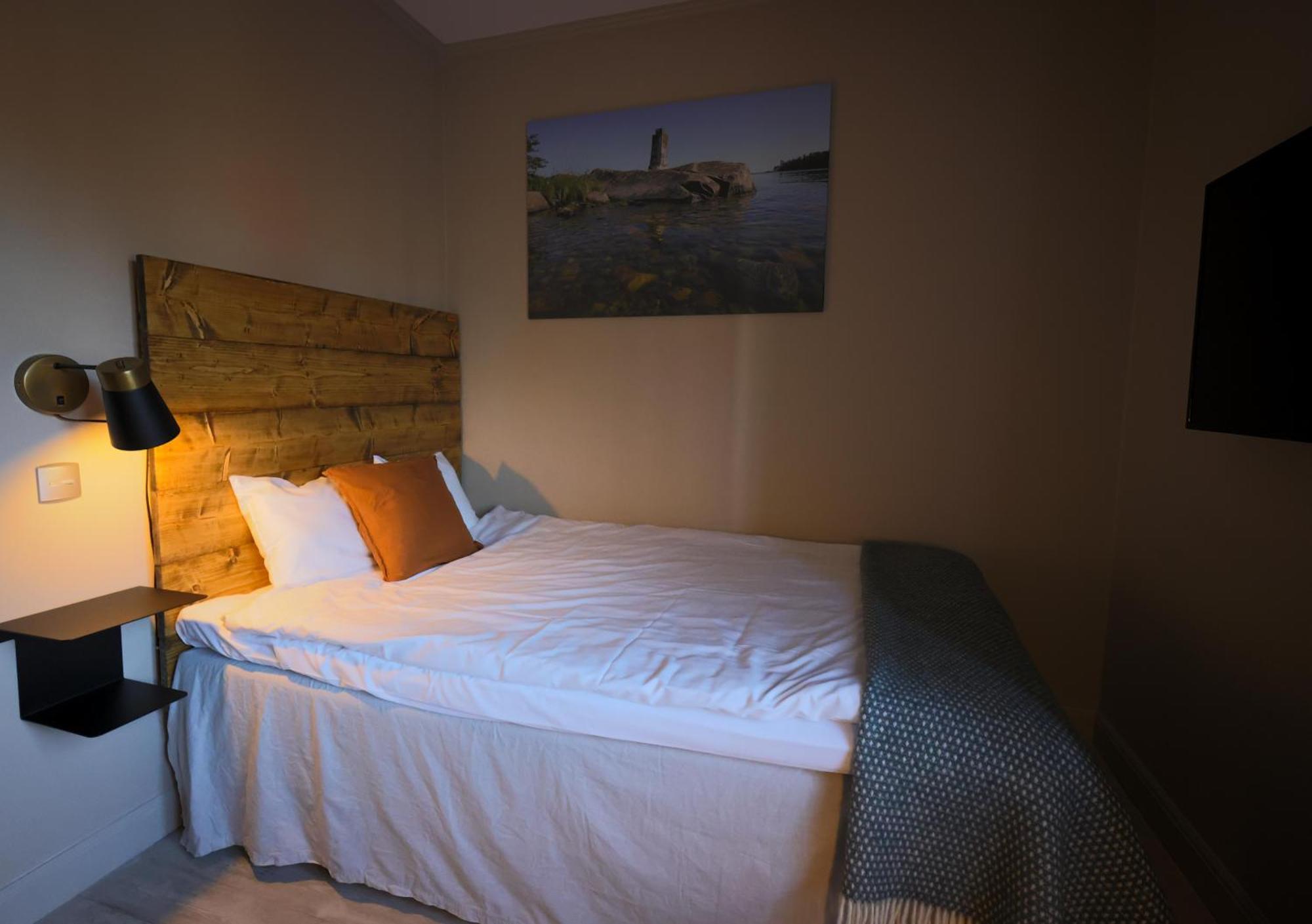Atellet Hotell Norrtalje Exterior photo
