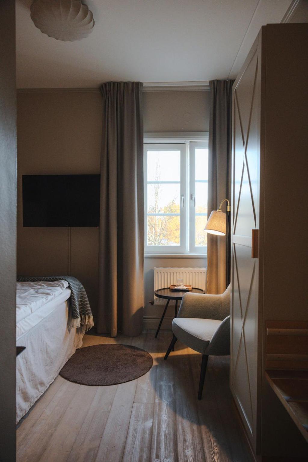Atellet Hotell Norrtalje Exterior photo